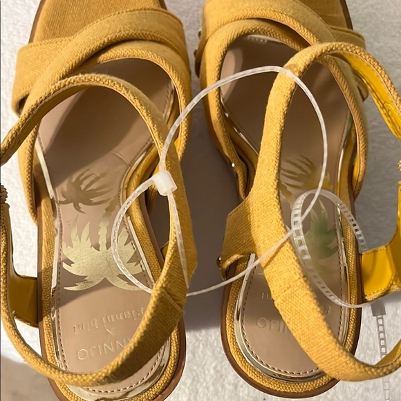 DANNIJO X Gianni bini Yellow Wedge Sandals - Picture 9 of 10